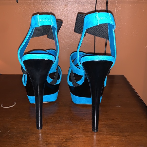 Jessica Simpson J’s- Malika - Picture 3 of 3
